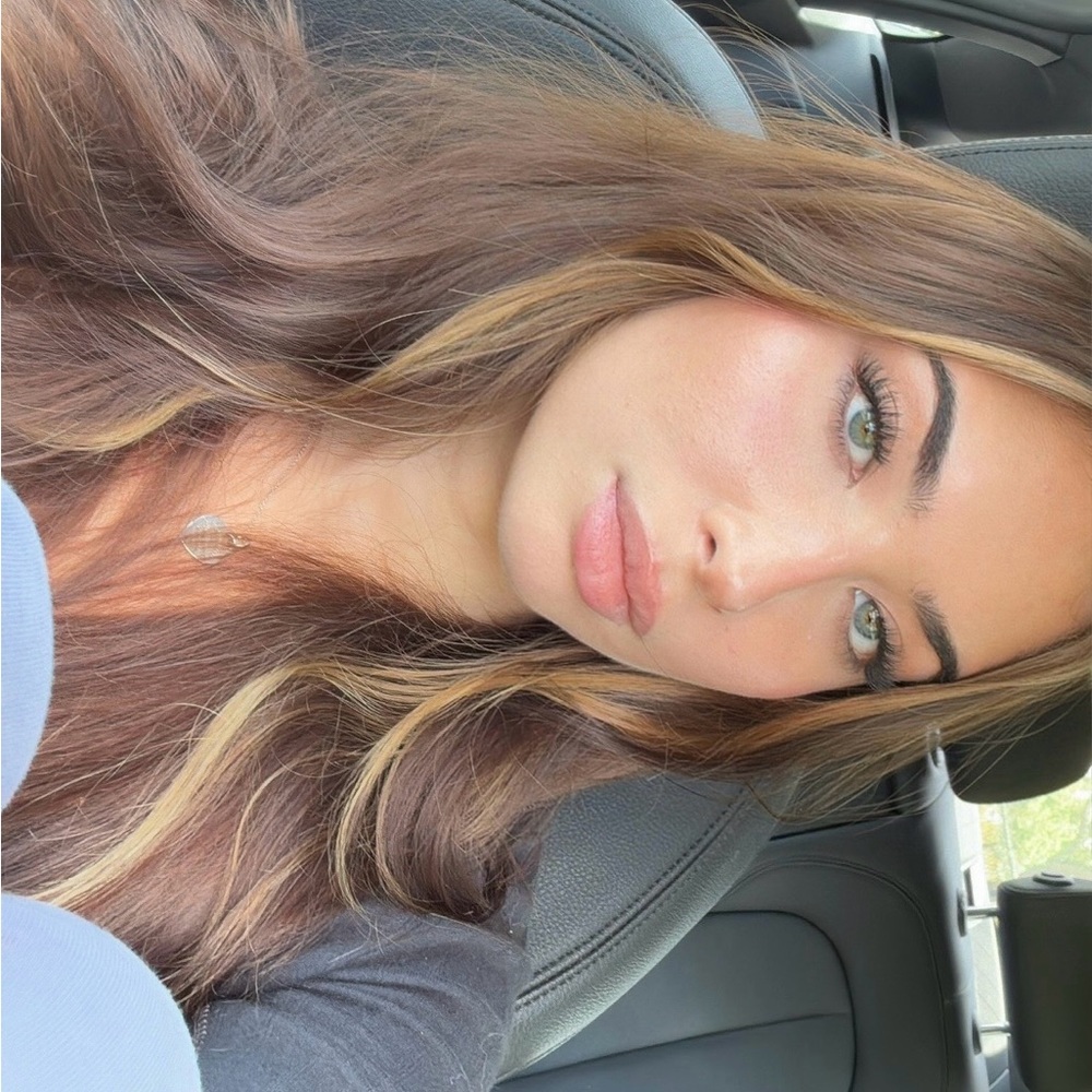 Meet your Posher, Annika